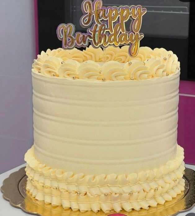 Custom Cakes 2