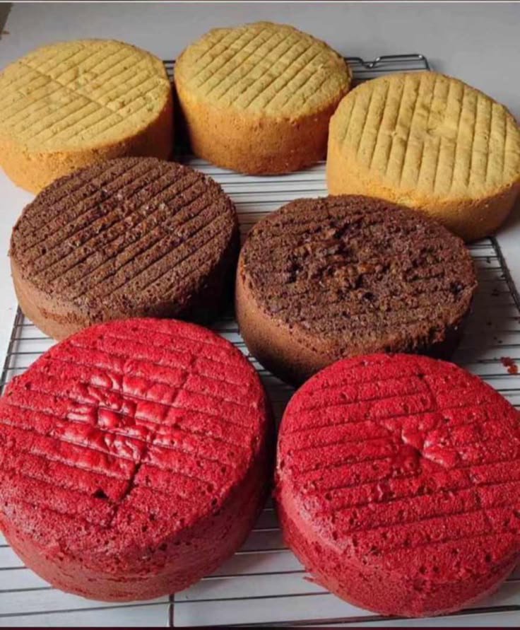 Cakes for all occassions, Event Planning & decorations, Small chops, Decor Rentals, Assorted Drinks, Trainings and lots more 3
