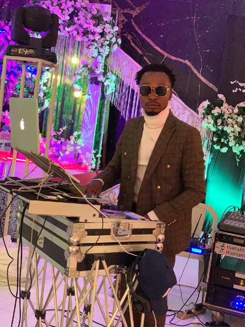 DJ Service