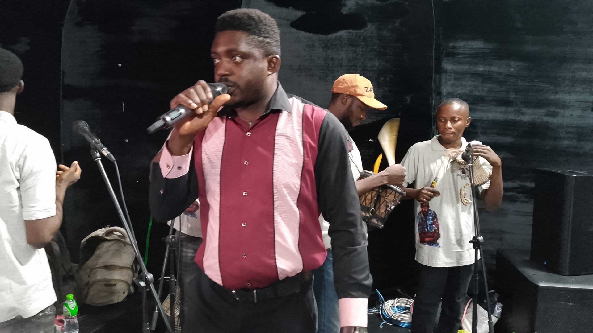 liveband 4