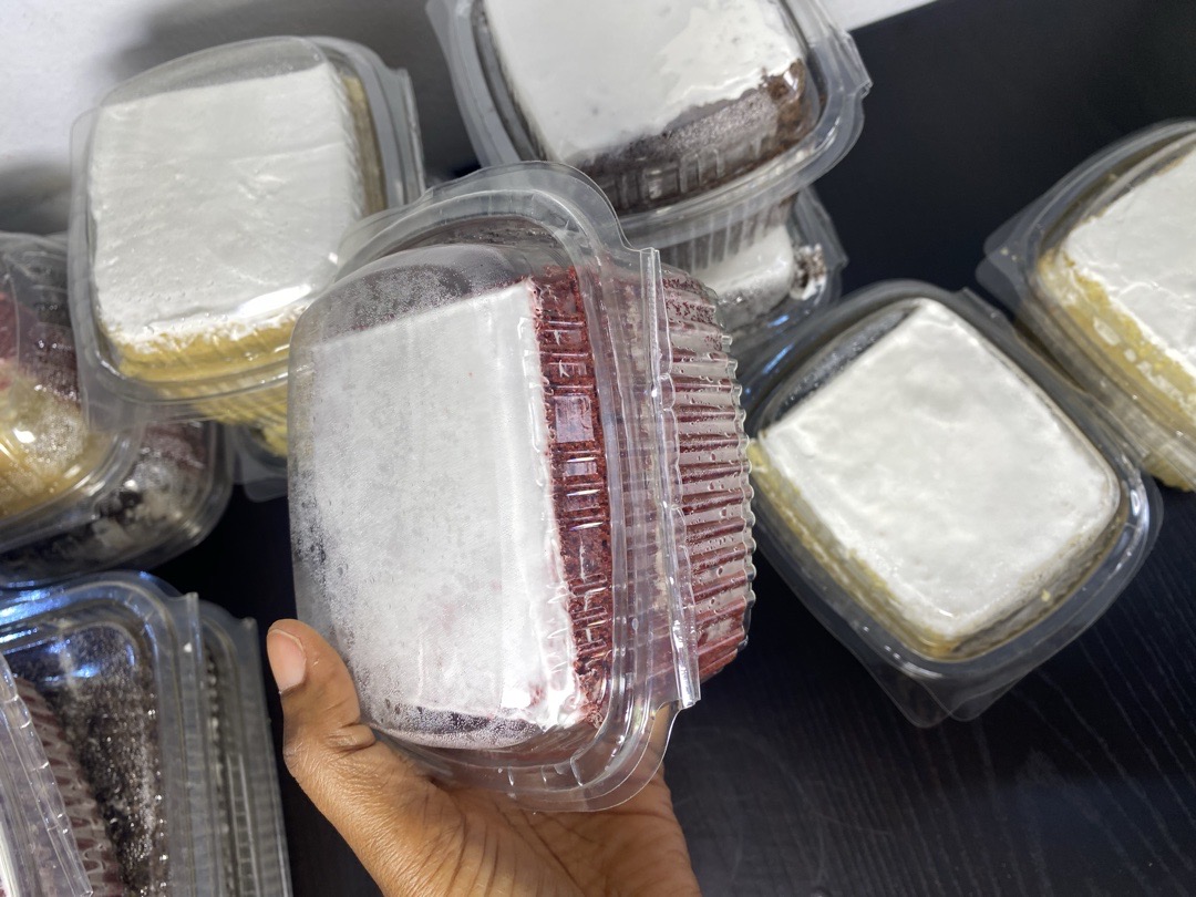 cake slices