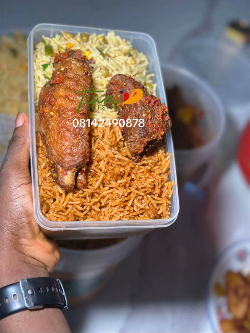 homemade meal, soups, office lunch, event catering, food packs, food tray, food box.