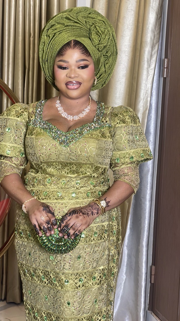 Gele styling
