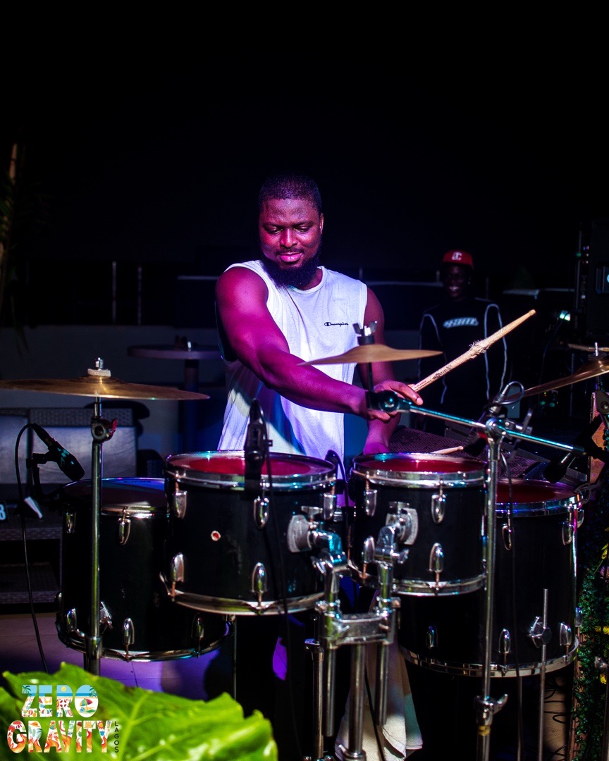 FULL DRUM SET UP 4
