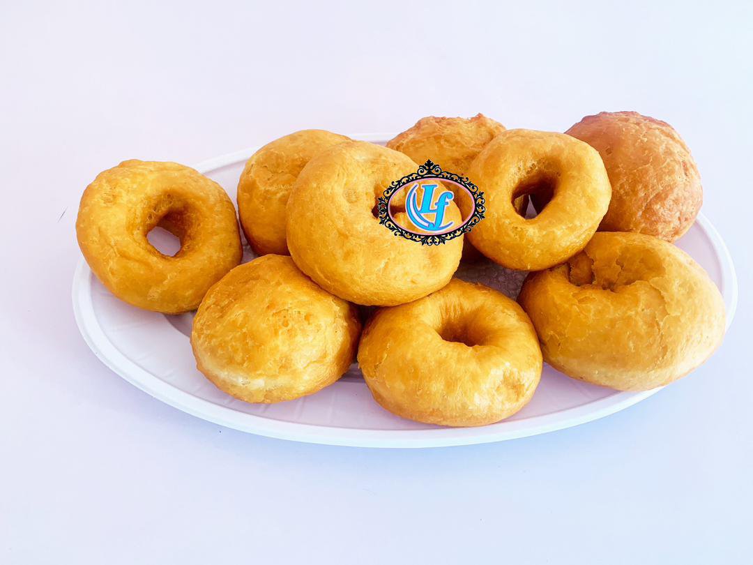 cakes, pastries,frames,small chops,food trays 5