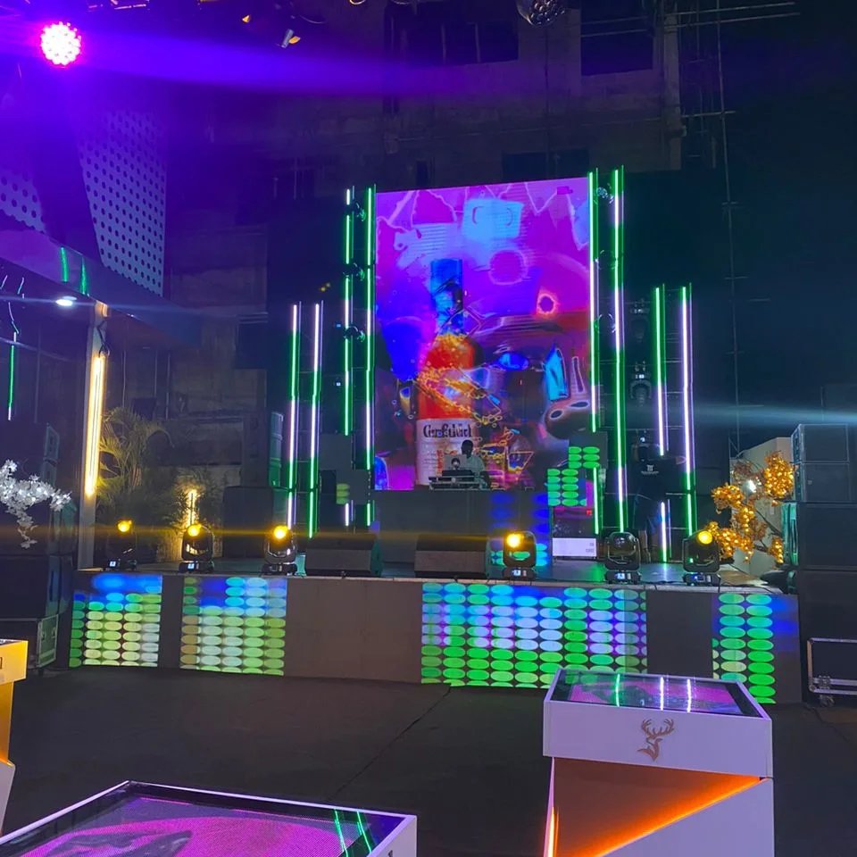 Event setup and production (Equipment rental)