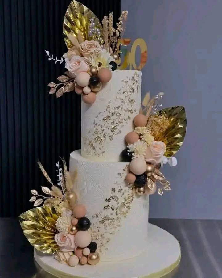 Birthday cakesWedding cakesEngagement cakesAnniversary cakesGraduation cakesBaby shower cakesBridal shower cakesKids character cakesCorporate cakesMoney pull cakesFruit cakesButtercream cakesFondant c 5