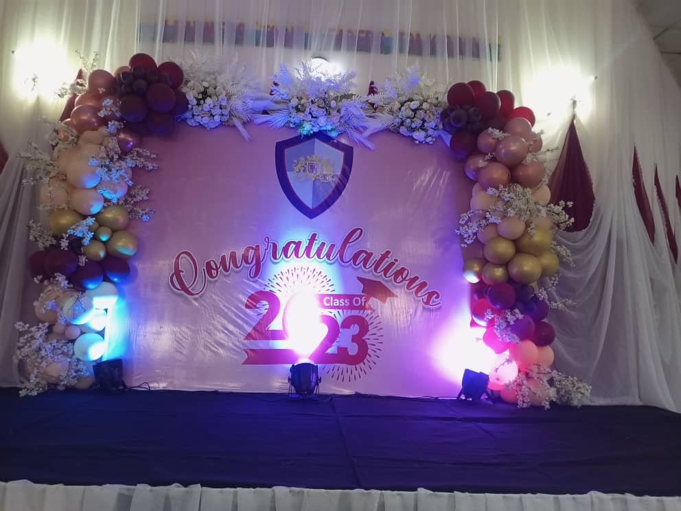 An event decorator (also called an event stylist or event designer in some contexts) specializes in transforming venues into visually stunning, thematic spaces for occasions like weddings, birthdays, 5