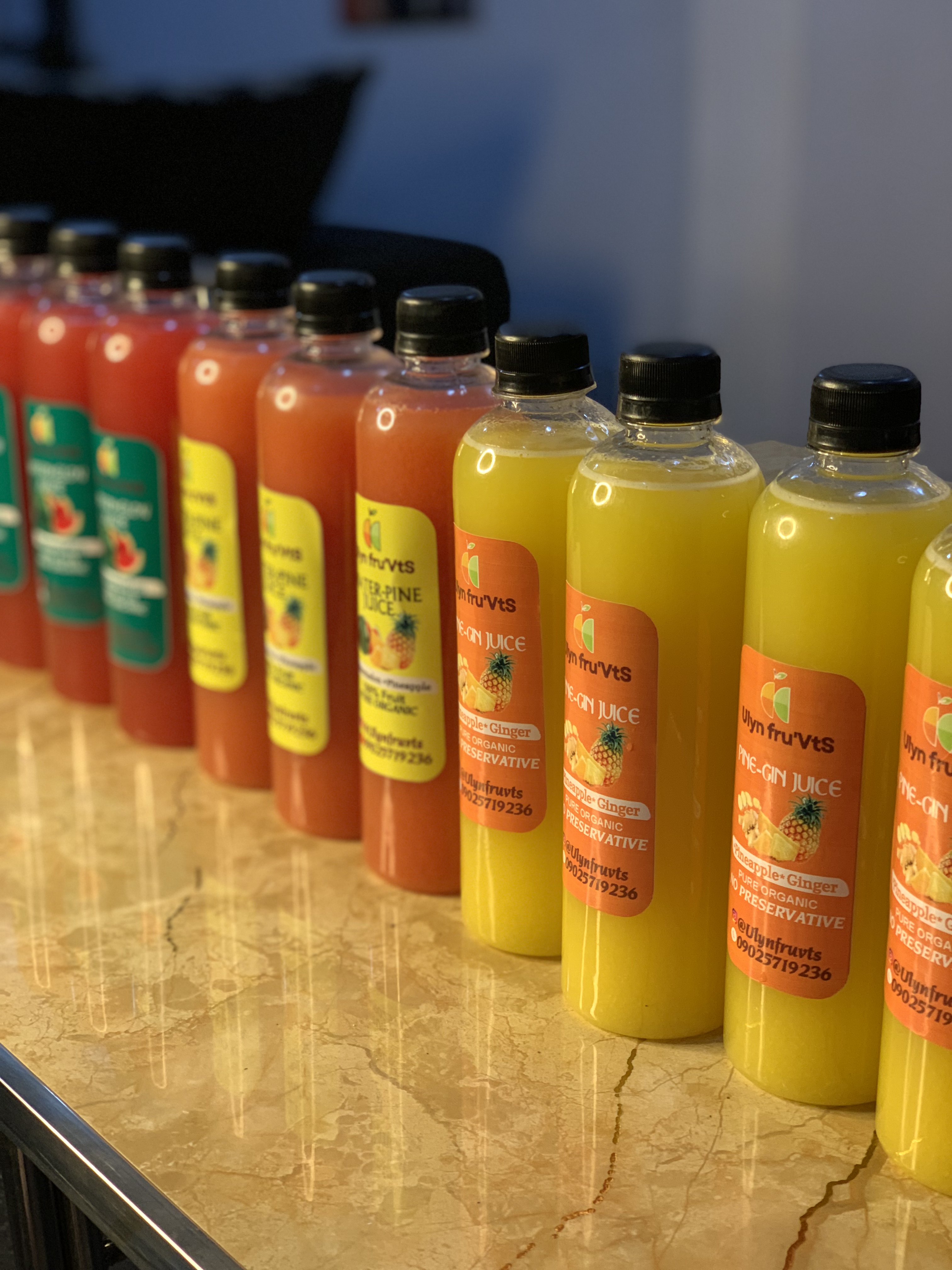 Healthy organic drinks and Salads