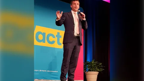 Seymour takes aim at 'activist judges'