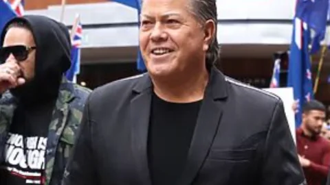 Tamaki claims Australia barred him after remarks about burning mosques and temples
