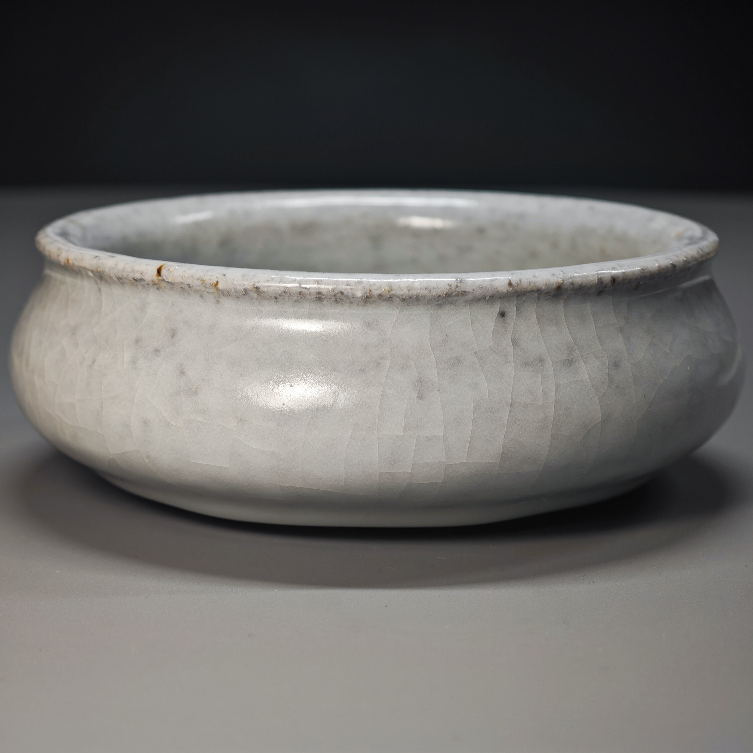 呉遠中先生親作作品、志野七宝焼き工芸建水。容量約100ml。 2