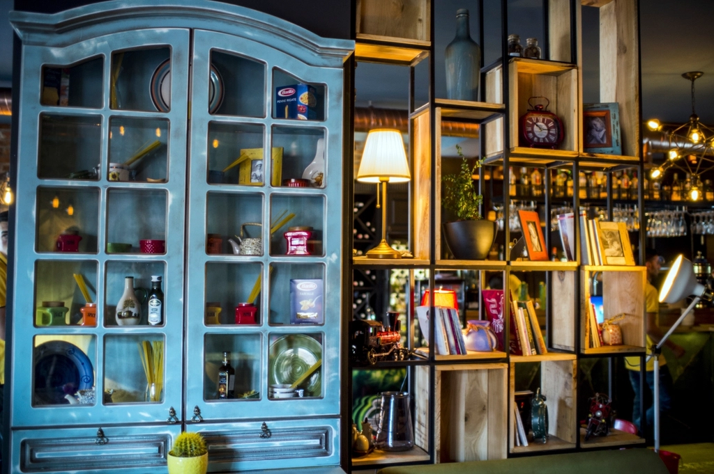 shop shelves