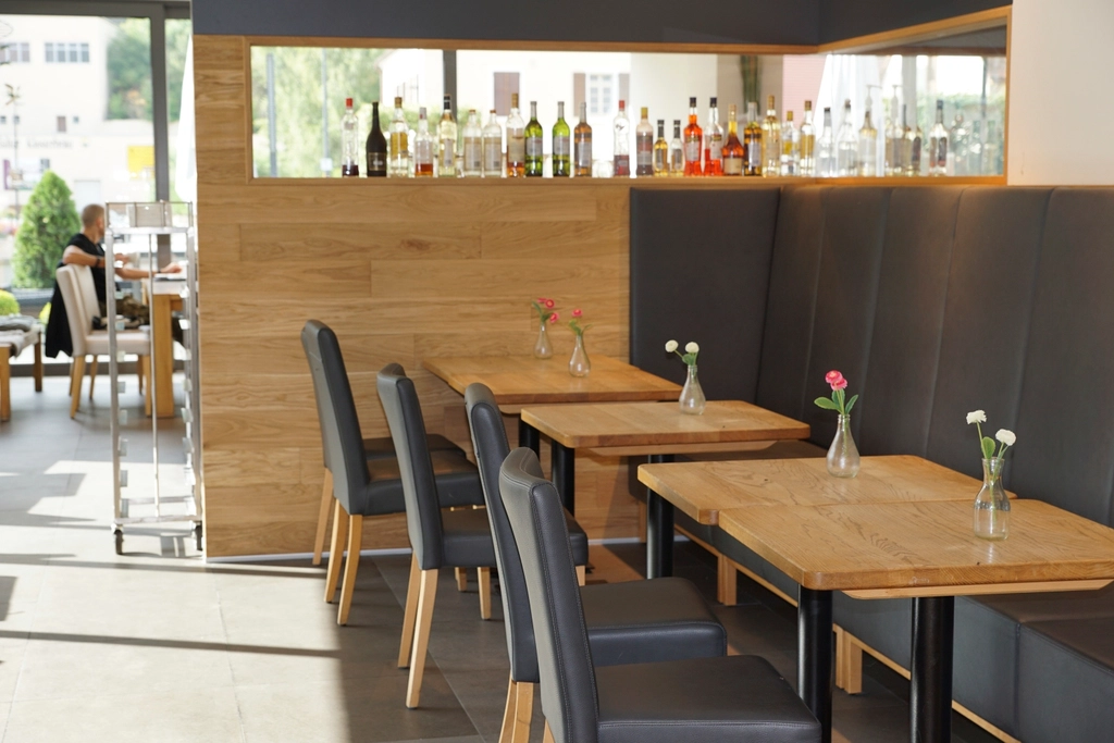 Free bar interior beverages