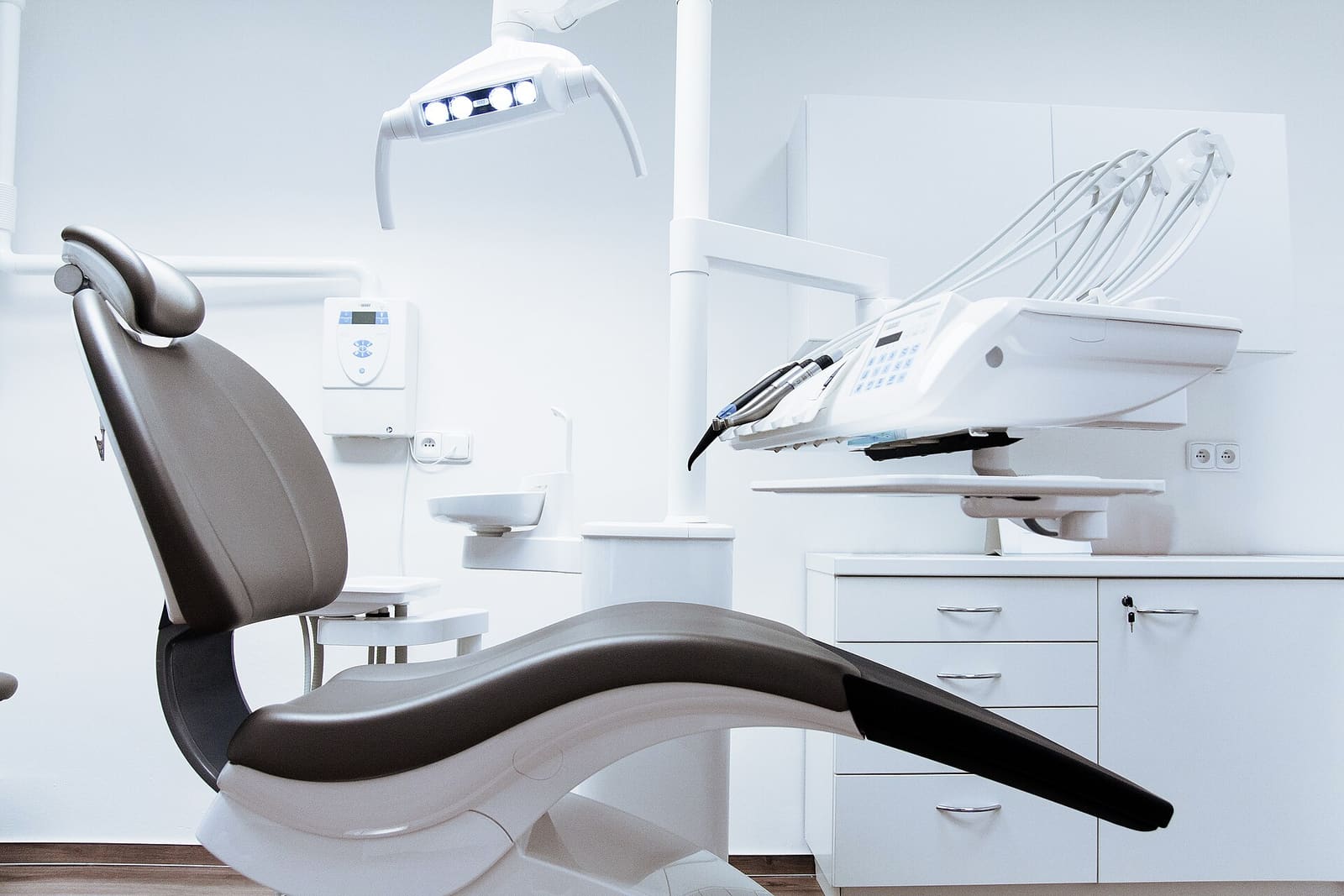 Bright, modern dental treatment room