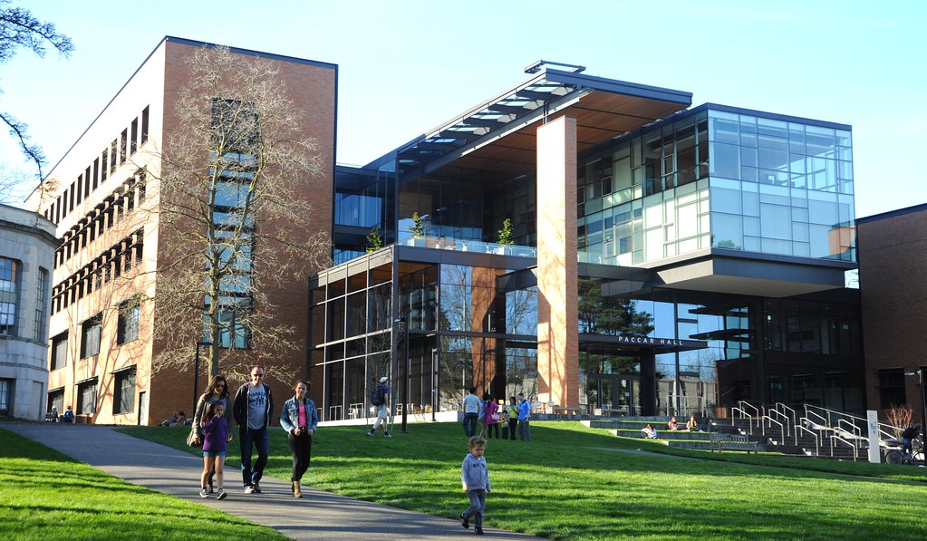 Paccar Hall, Business School, contemporary architecture, University of Washington, campus, Seattle, 