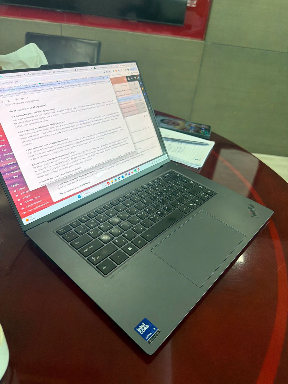 Lenovo ThinkPad Aura Edition Ultra 7