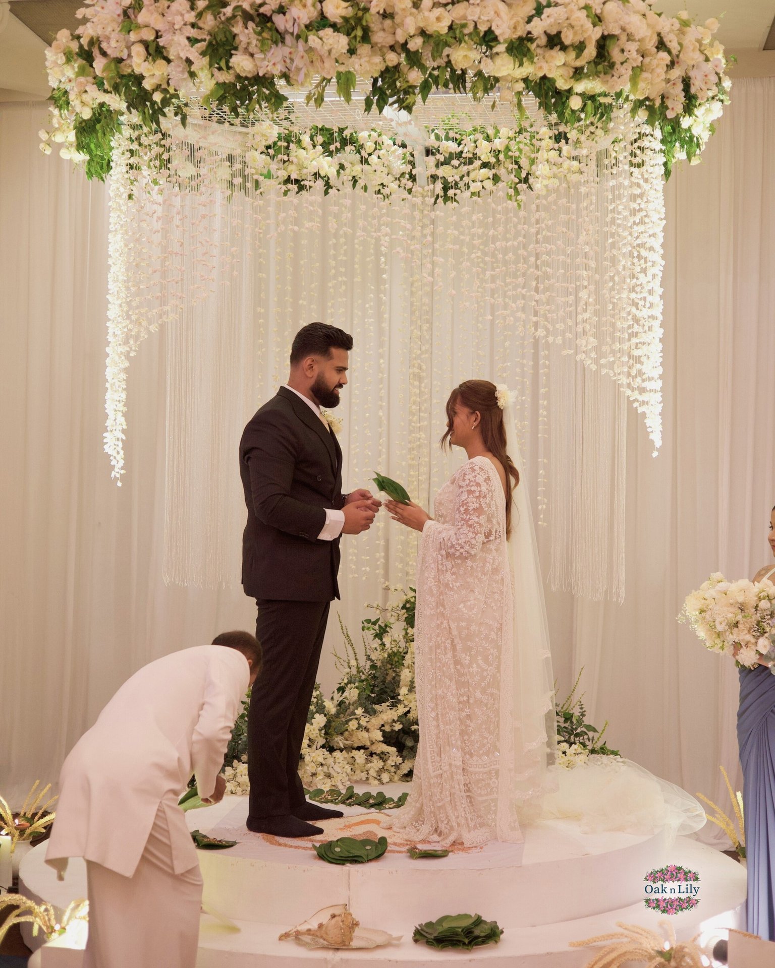 A beautiful Poruwa Ceremony at the iconic Galle Face Hotel