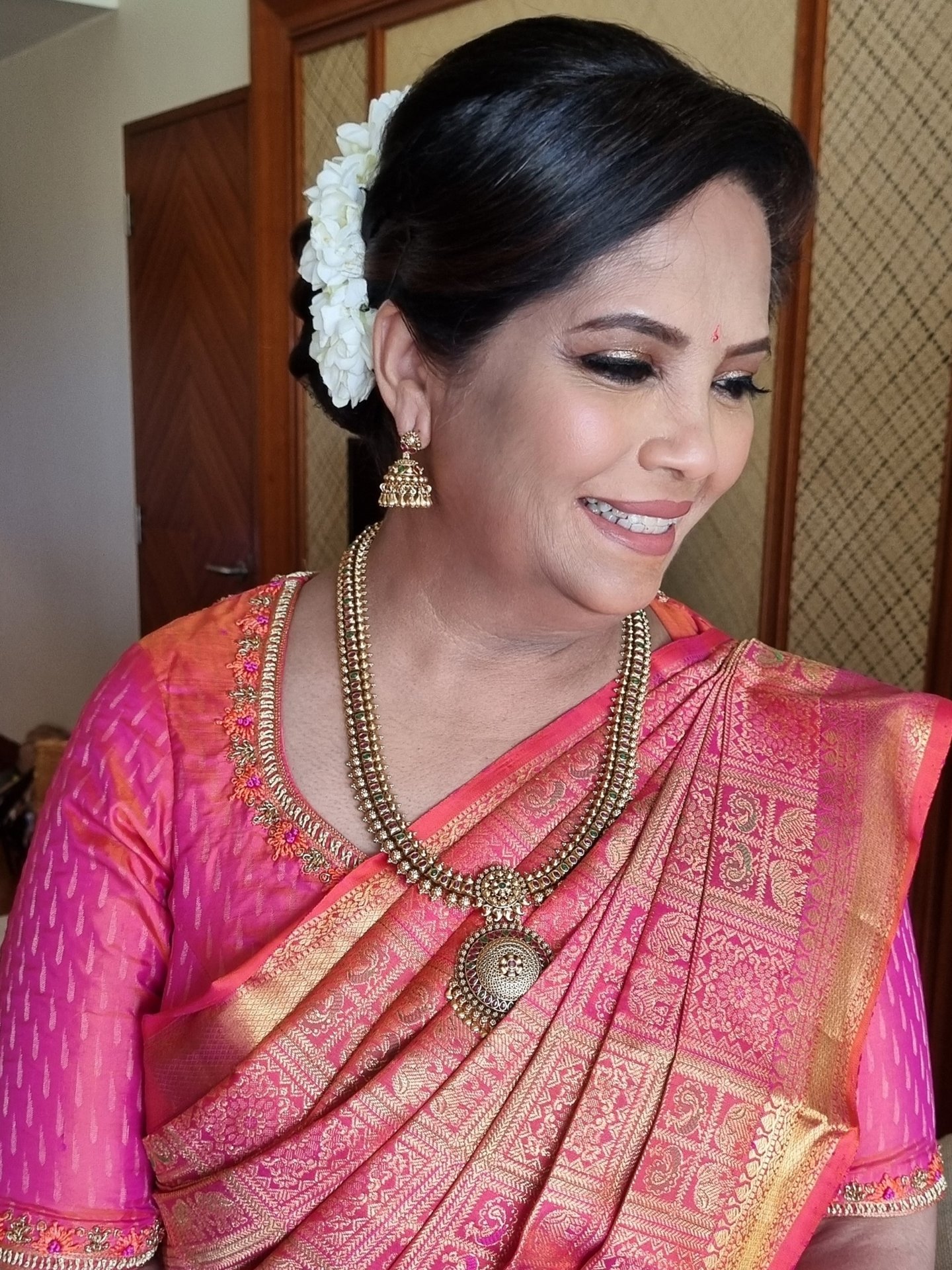 Pretty Looks by Ayesha