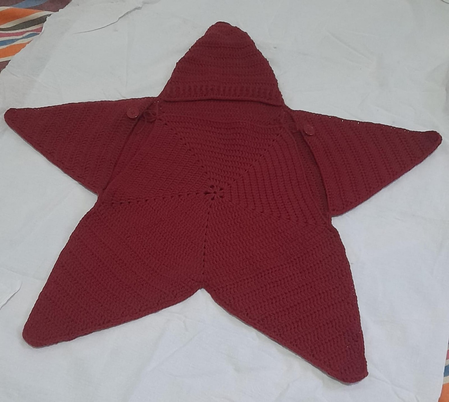 Crochet starfish baby pocket blanket