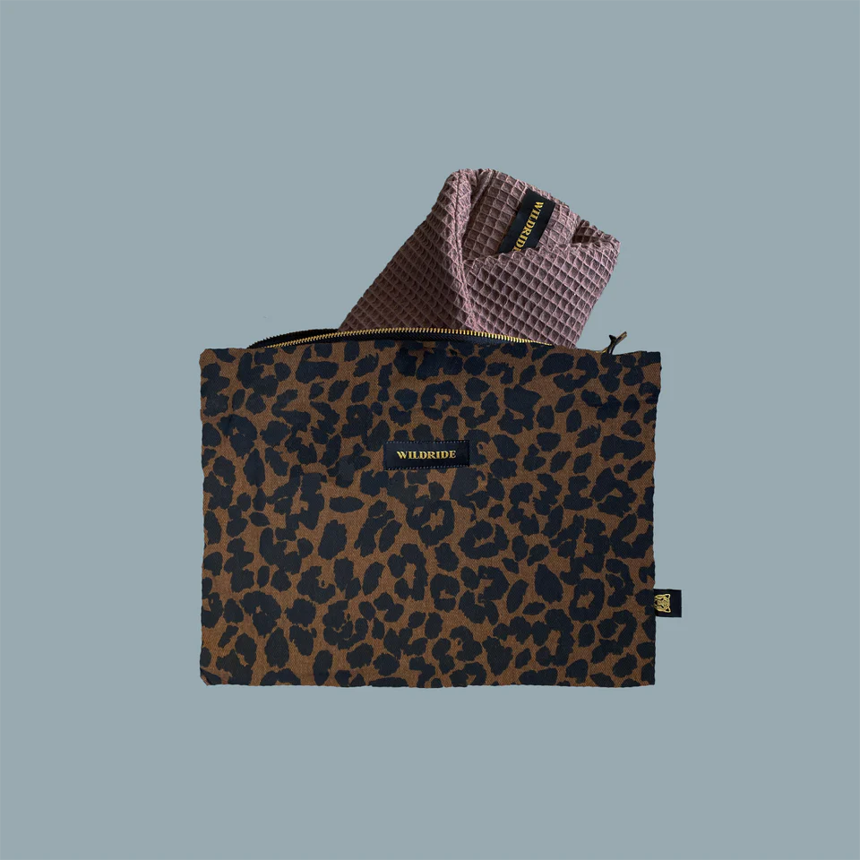 Pochette en léopard  pour porte bébé Wildride 2