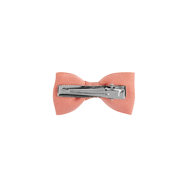 Pince à cheveux avec un petit noeud en satin 3