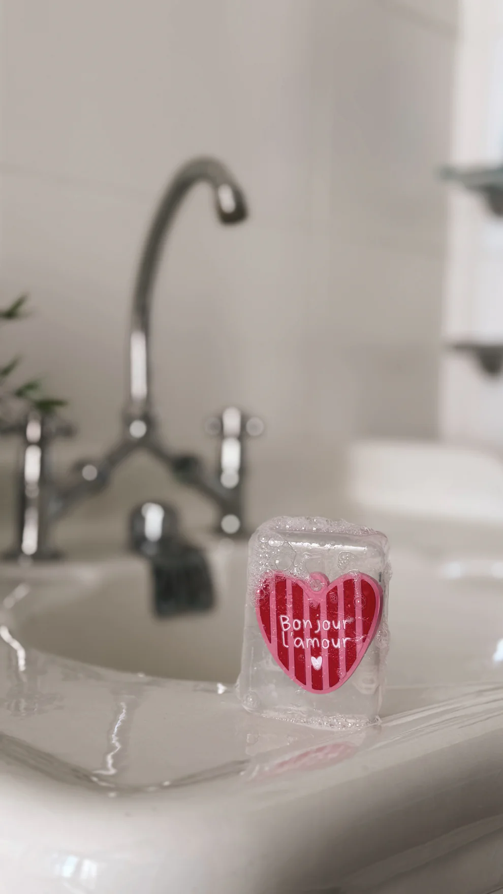 Savon artisanal BONJOUR L'AMOUR 3