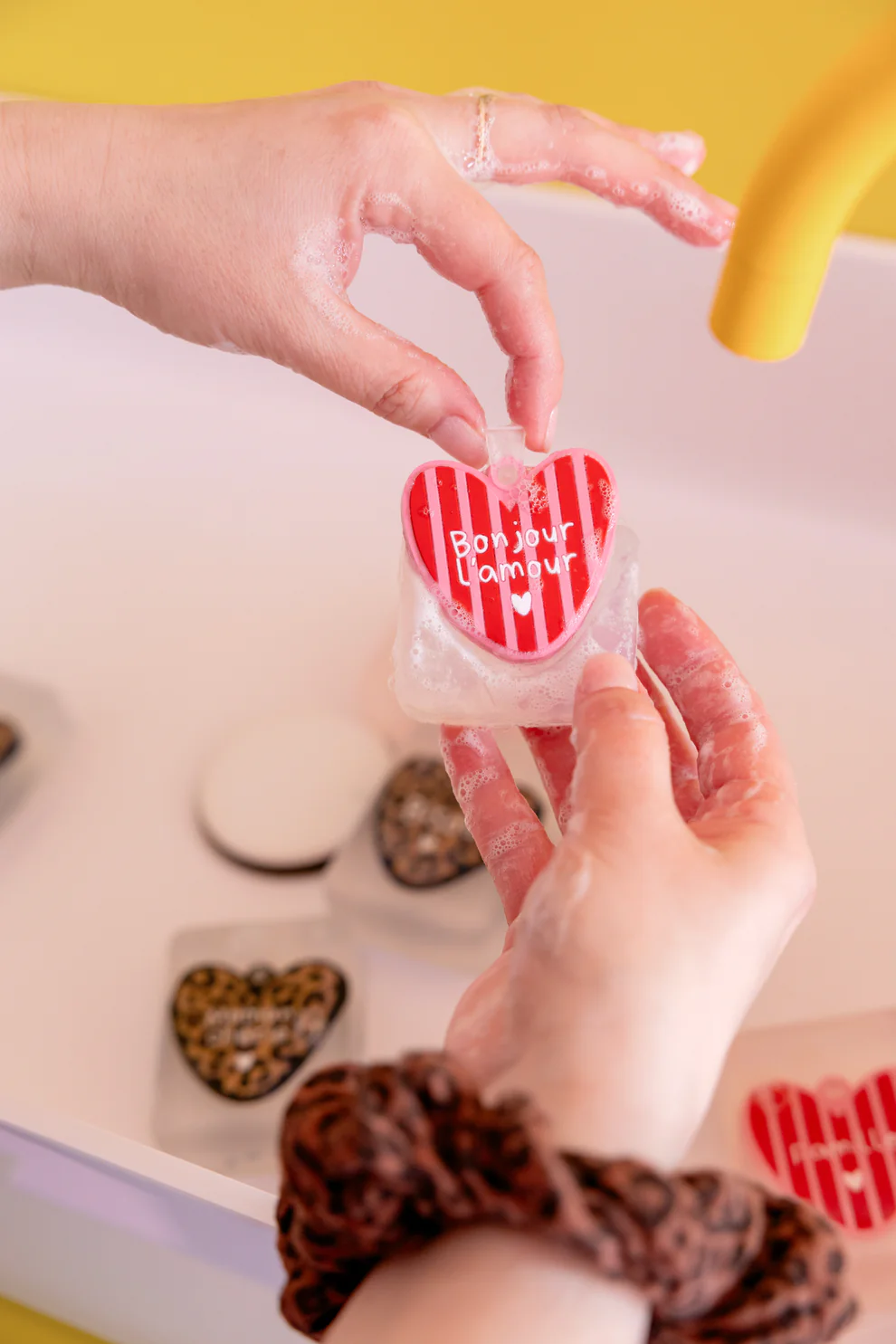 Savon artisanal BONJOUR L'AMOUR 6