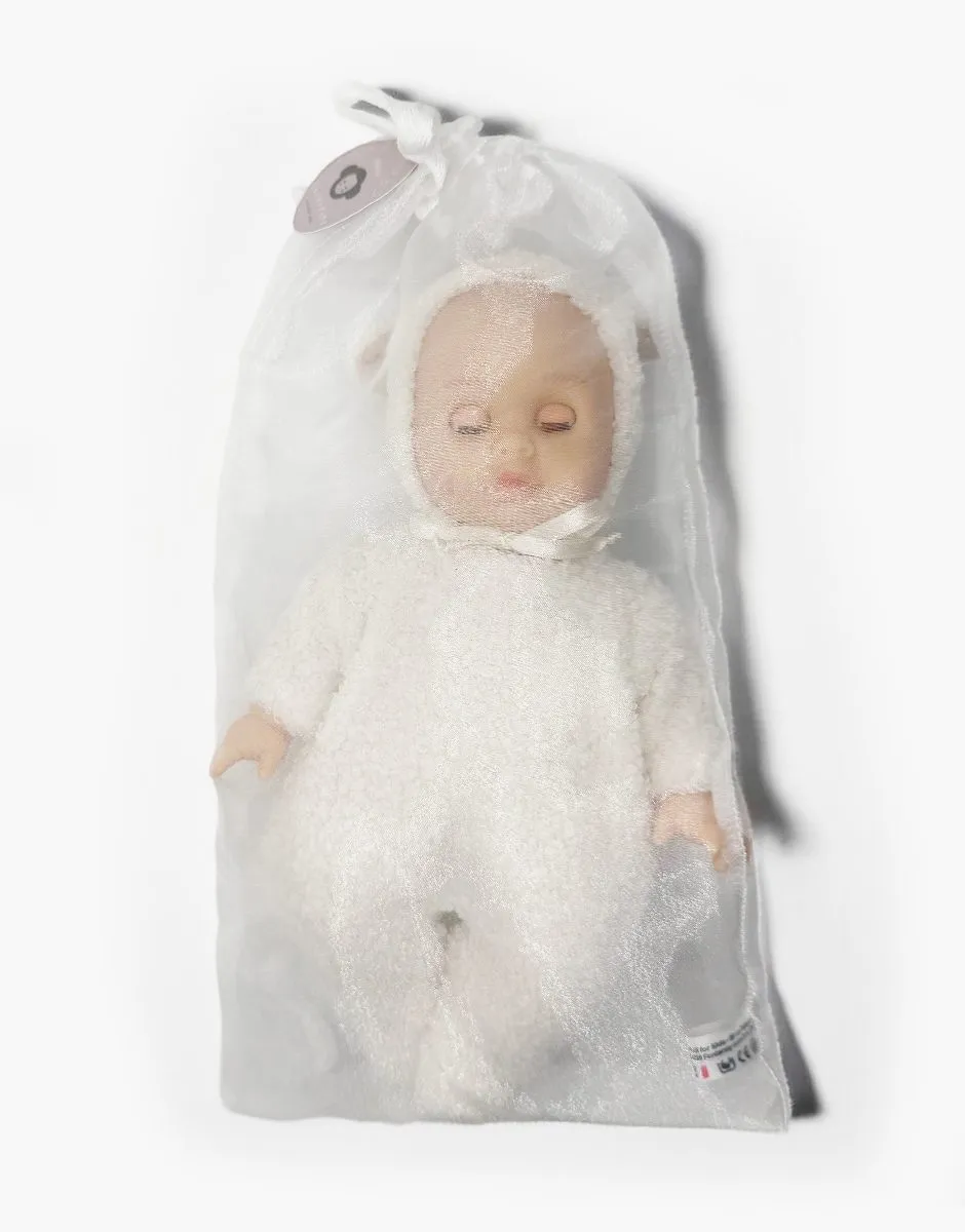 Célestine, poupée Bébé rêve 26cm aux yeux dormeurs habillée dans son ensemble Lamb écru 5