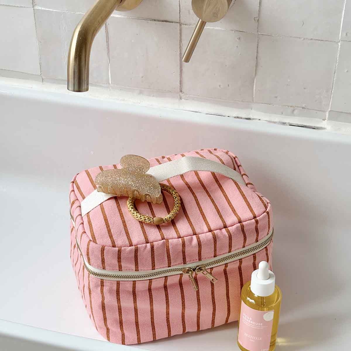 Vanity Oona Tennis Pecan / Strawberry