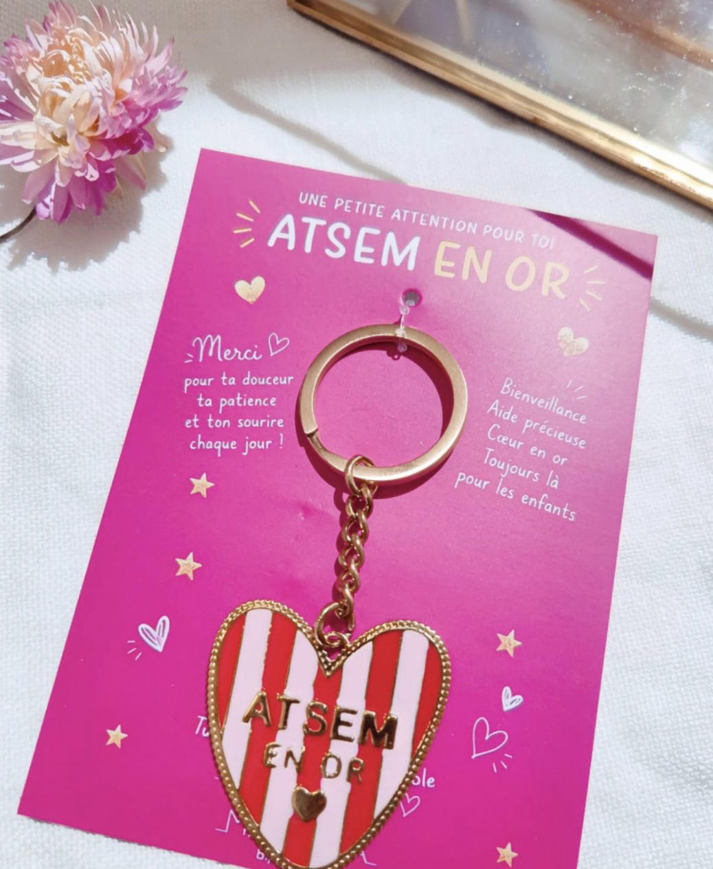 Porte clef émaillé rose rouge atsem en or