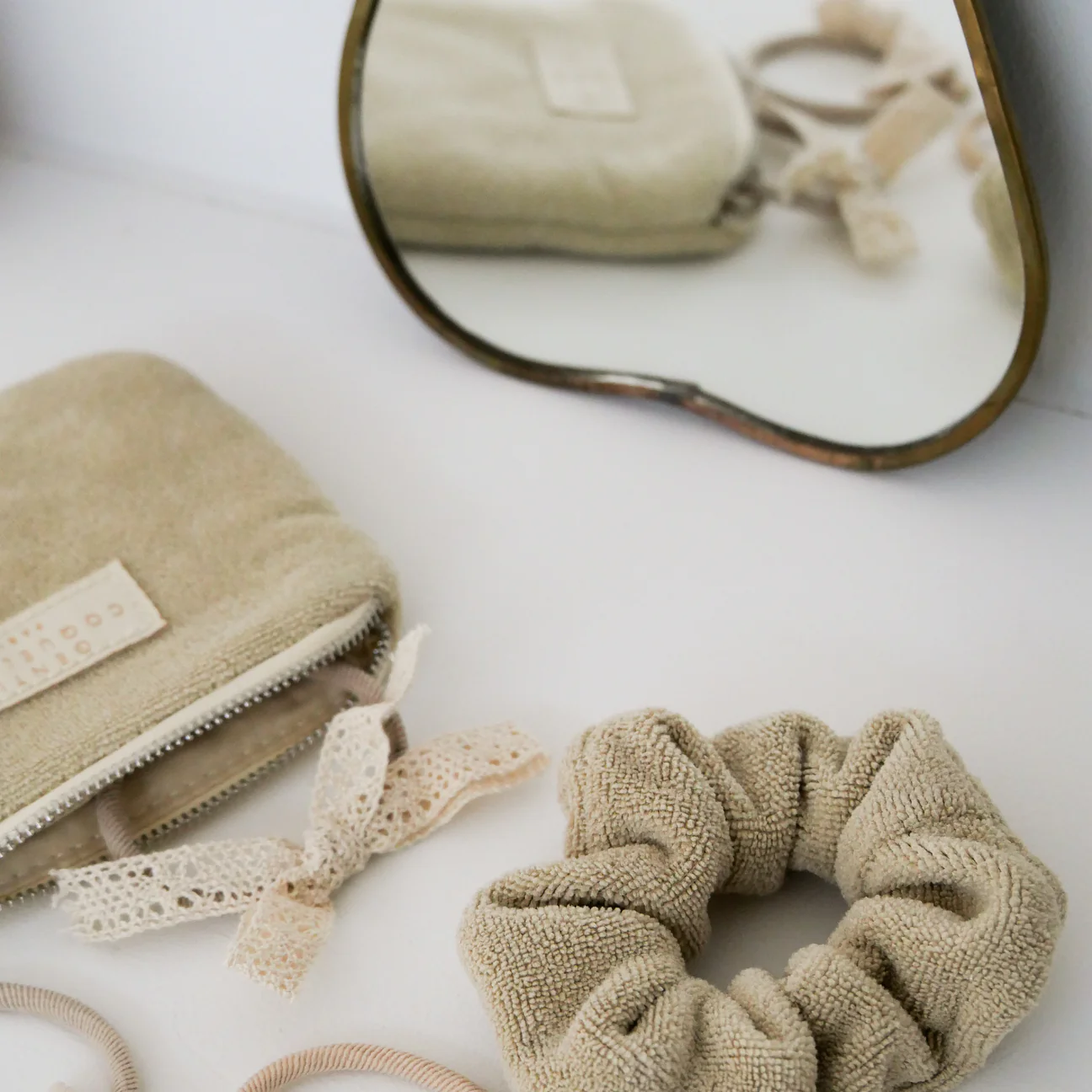 Pochette éponge beige 2