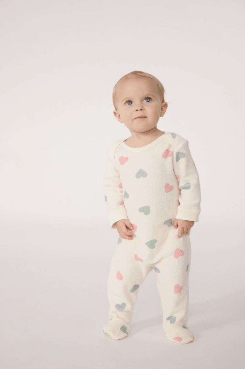 Pyjama bébé en coton éponge ouverture sans pression imprimé cœurs 3