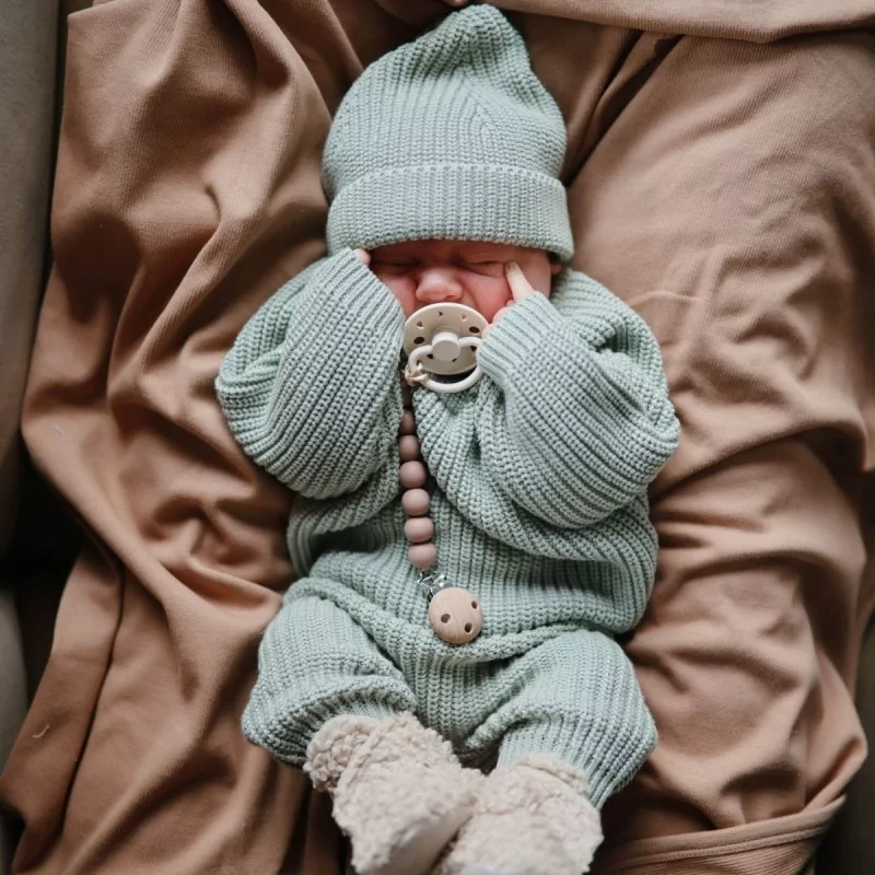 Pantalon bébé en tricot   7