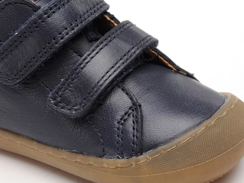 Chaussures en cuir marine à scratch 6