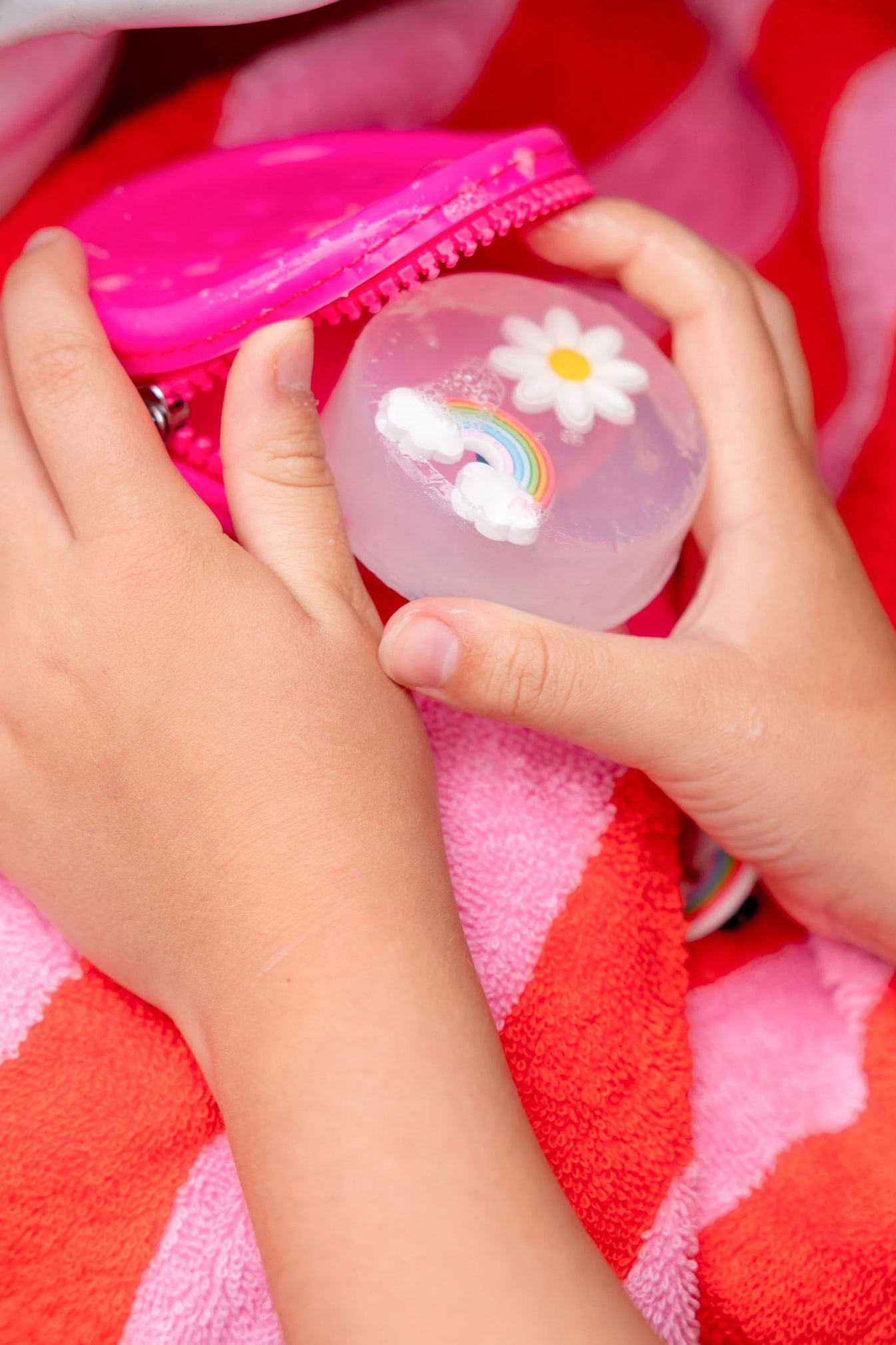 GIRLY Coffret Petikids × Ludi Soap 5