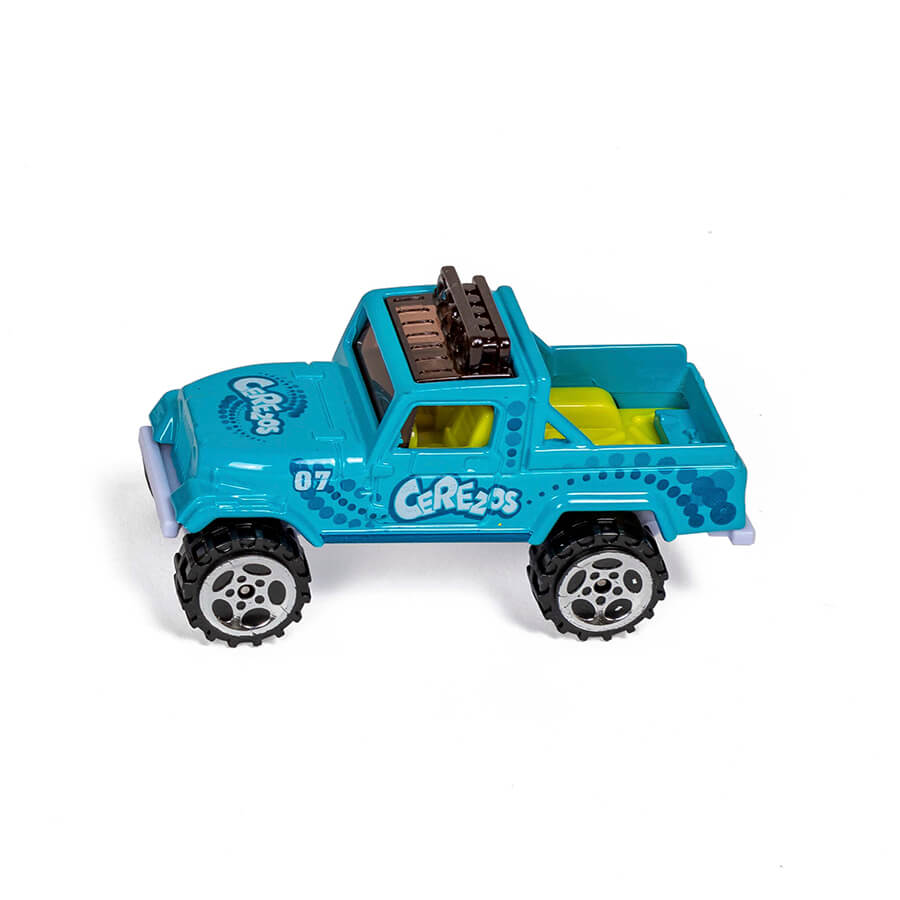 Voitures de course metal 4