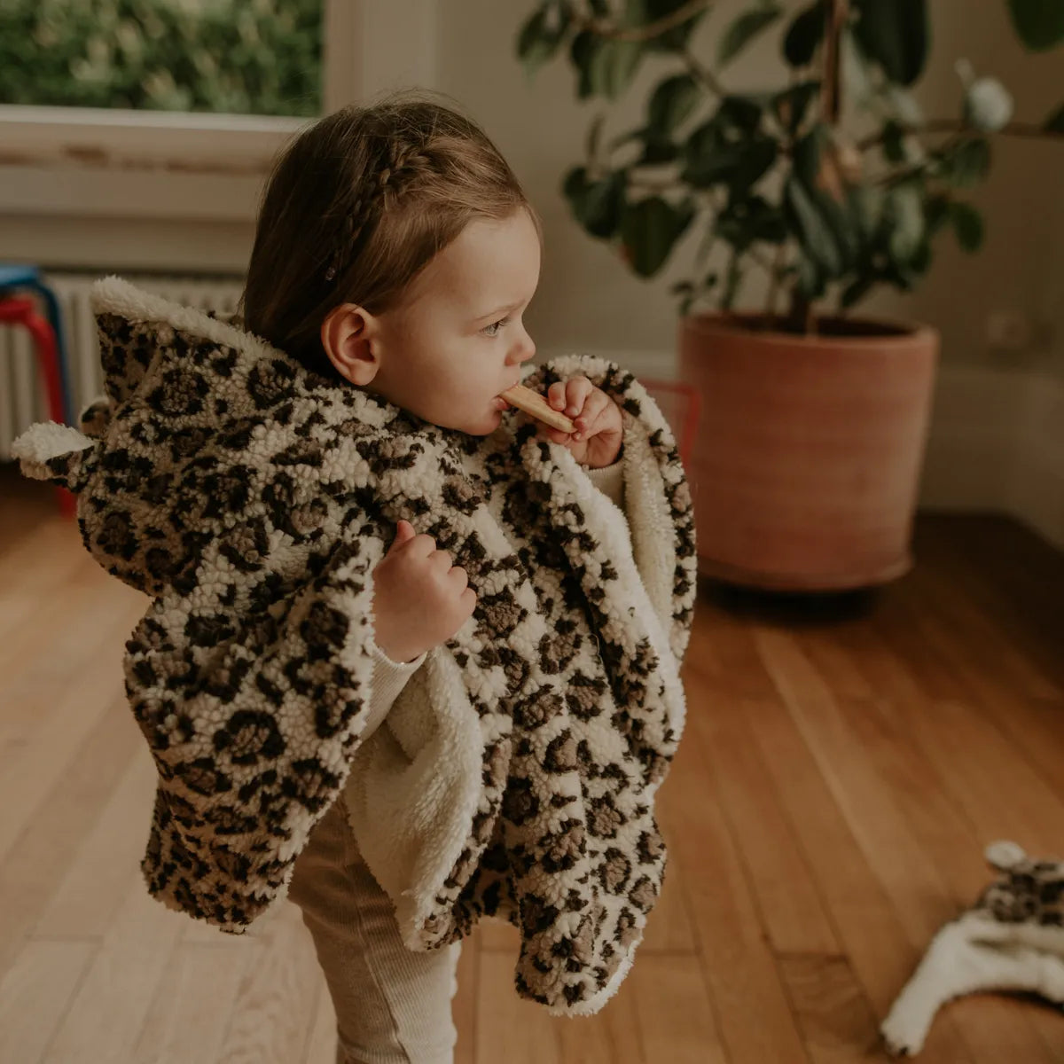 Poncho bébé teddy léopard 2