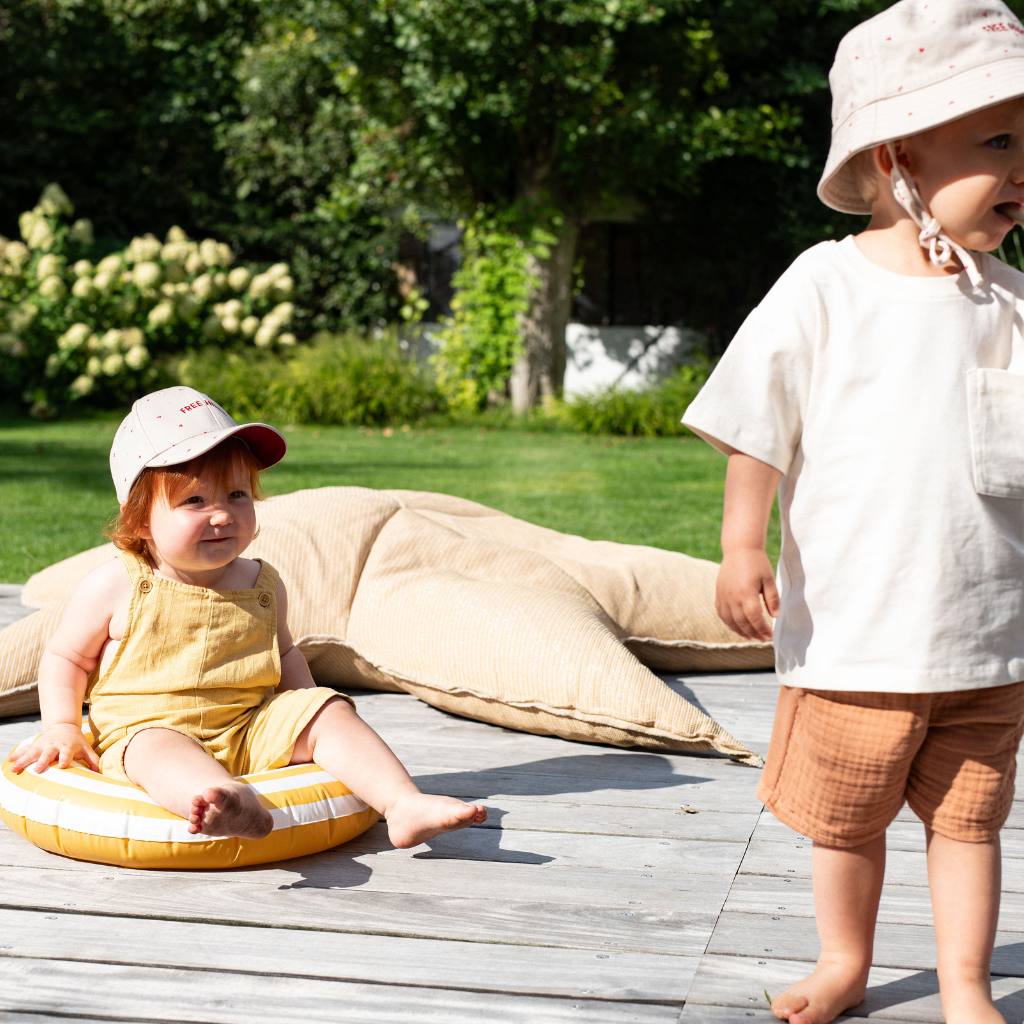 Casquette enfant et adulte Coeurs Free Hugs 4