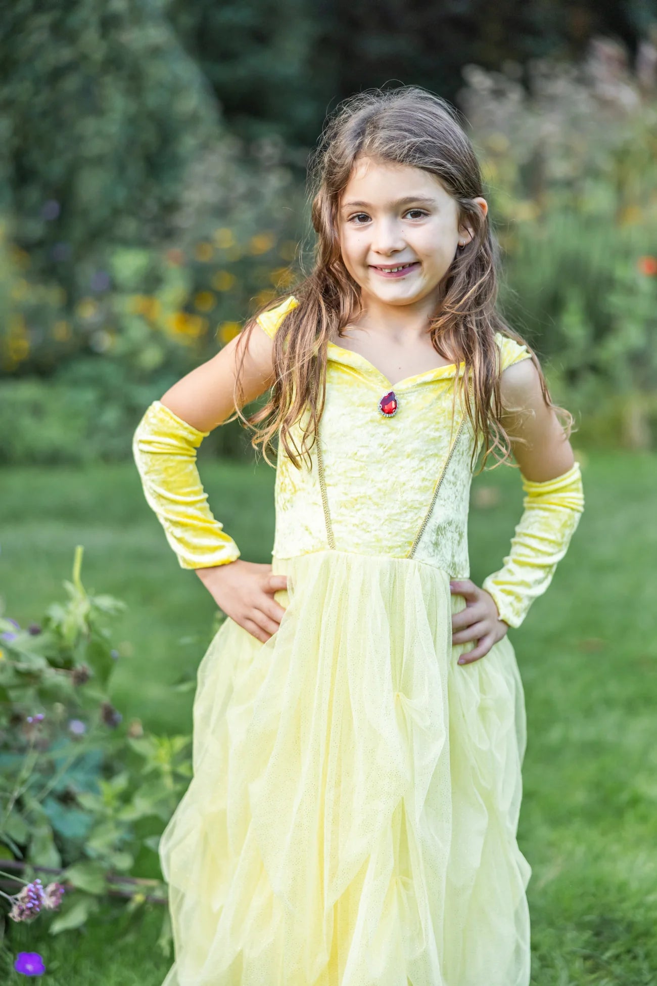 Déguisement robe de Princesse jaune veloutée avec mitaines 3