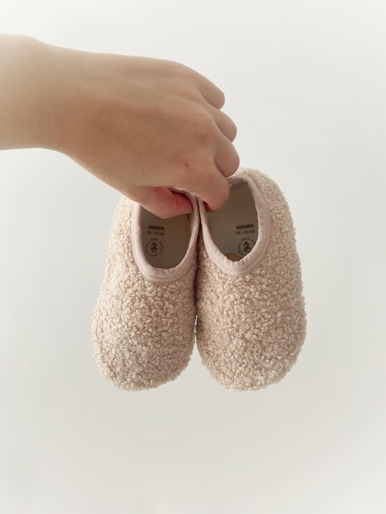 Chaussons en moumoute 5