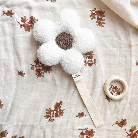 Attache tétine fleurs en moumoute — Blanche