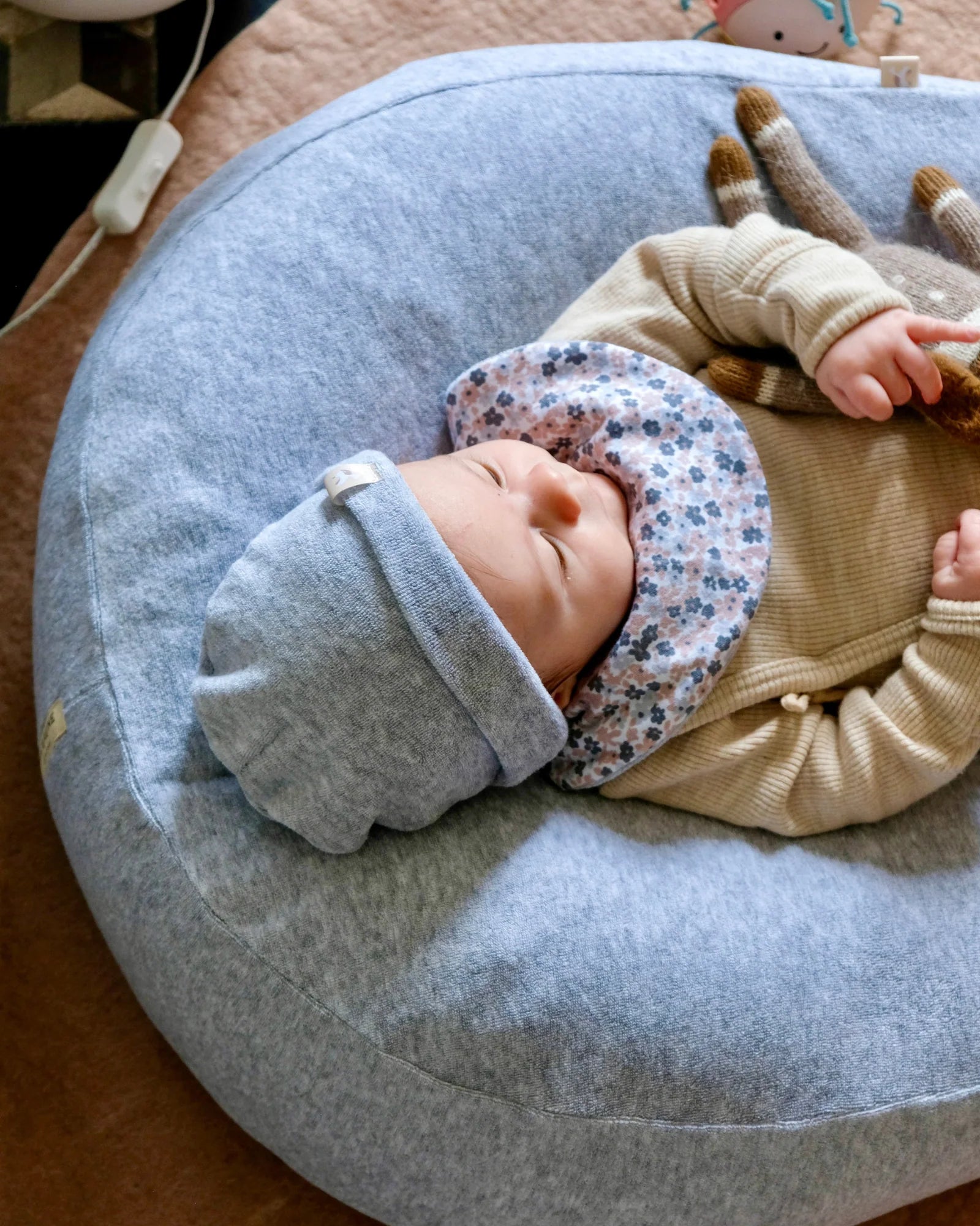 Bonnet de naissance en jersey 3