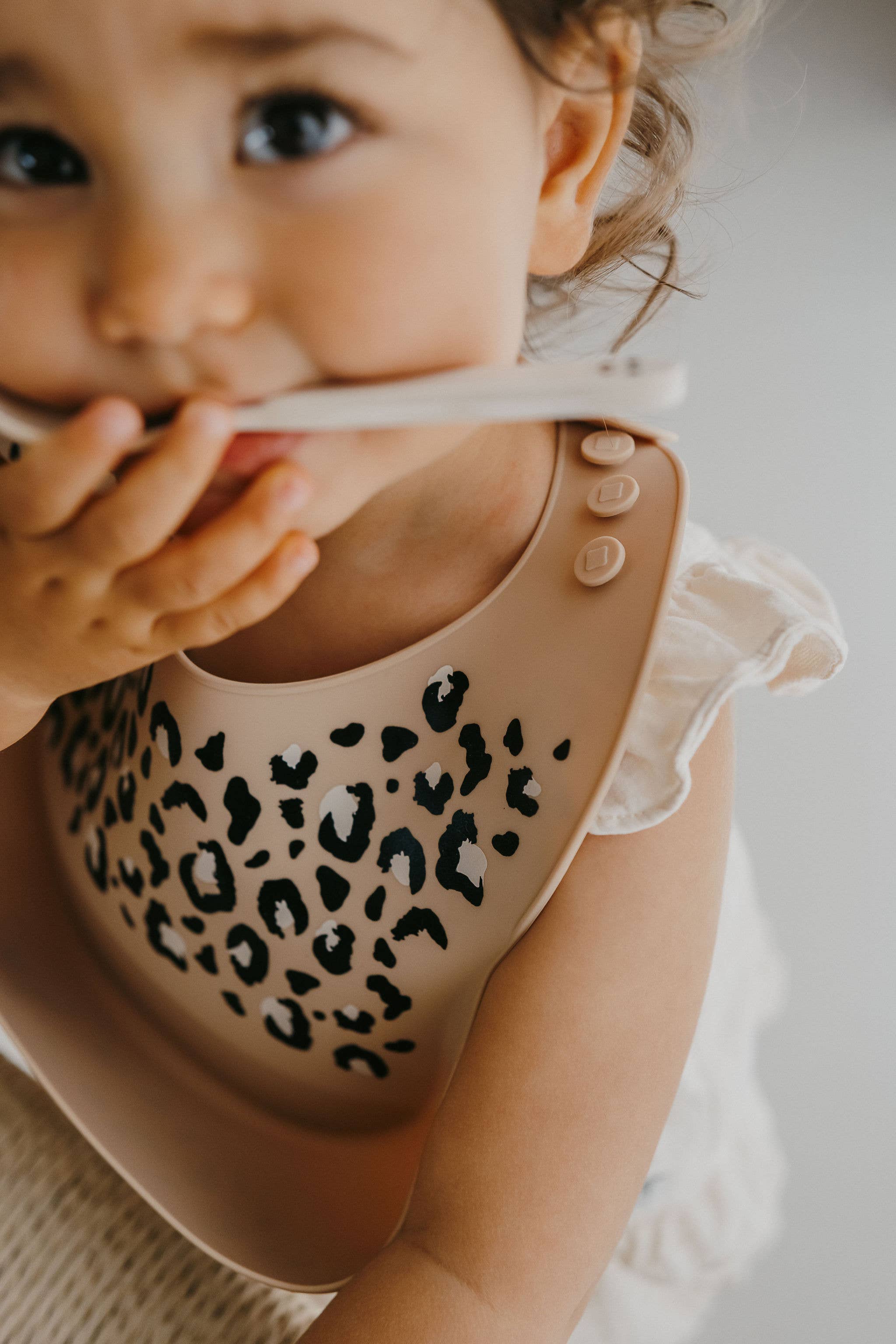 Bavoir en silicone — Sauvage 1