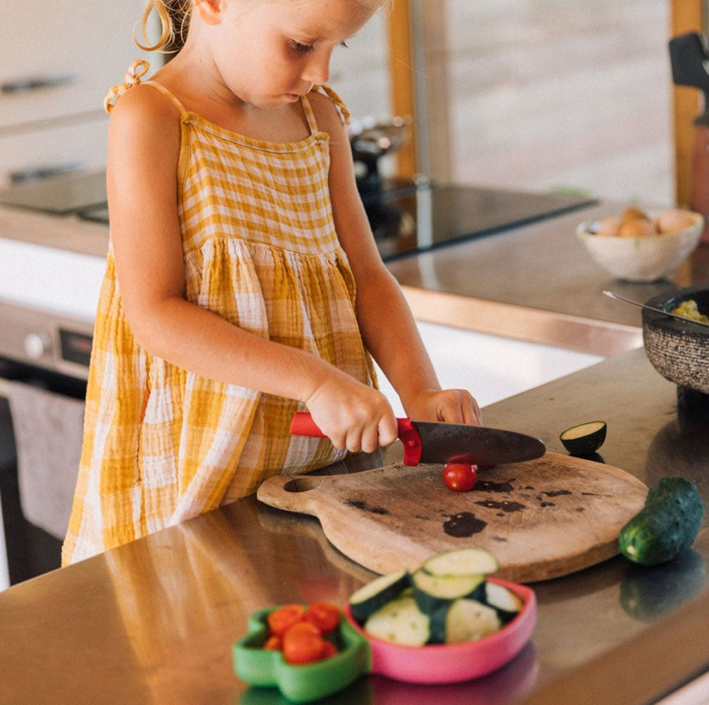 Set repas en bois d'hévéa Assiette et Cuillère Ramona le radis 4