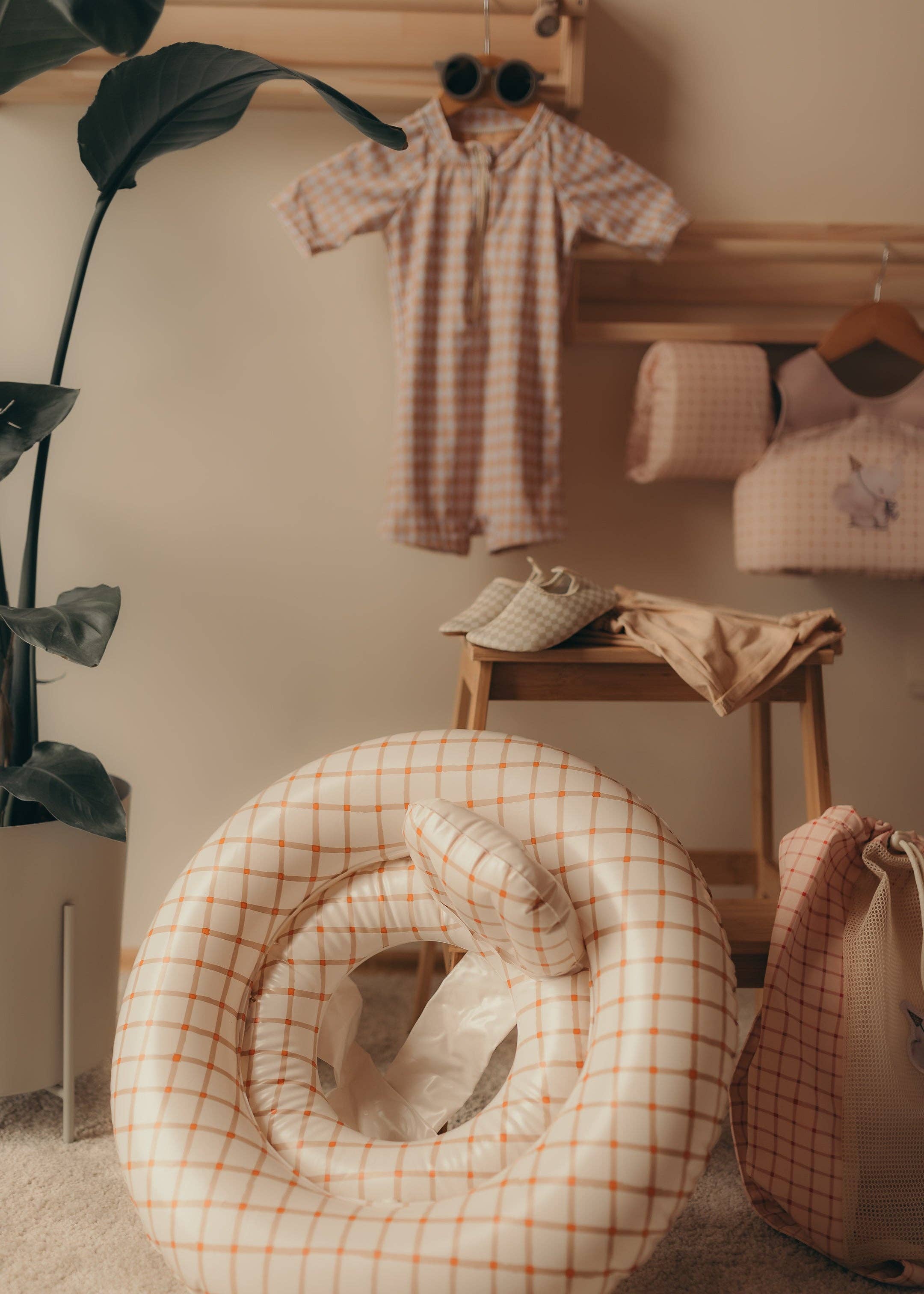 Siège bouée Bébé Gonflable - Carrés Organiques 4