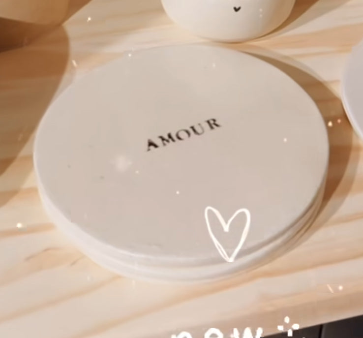 Sous tasse en céramique à l'unité 2
