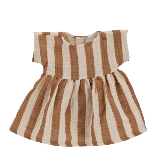 Tenue de poupée avec col 2