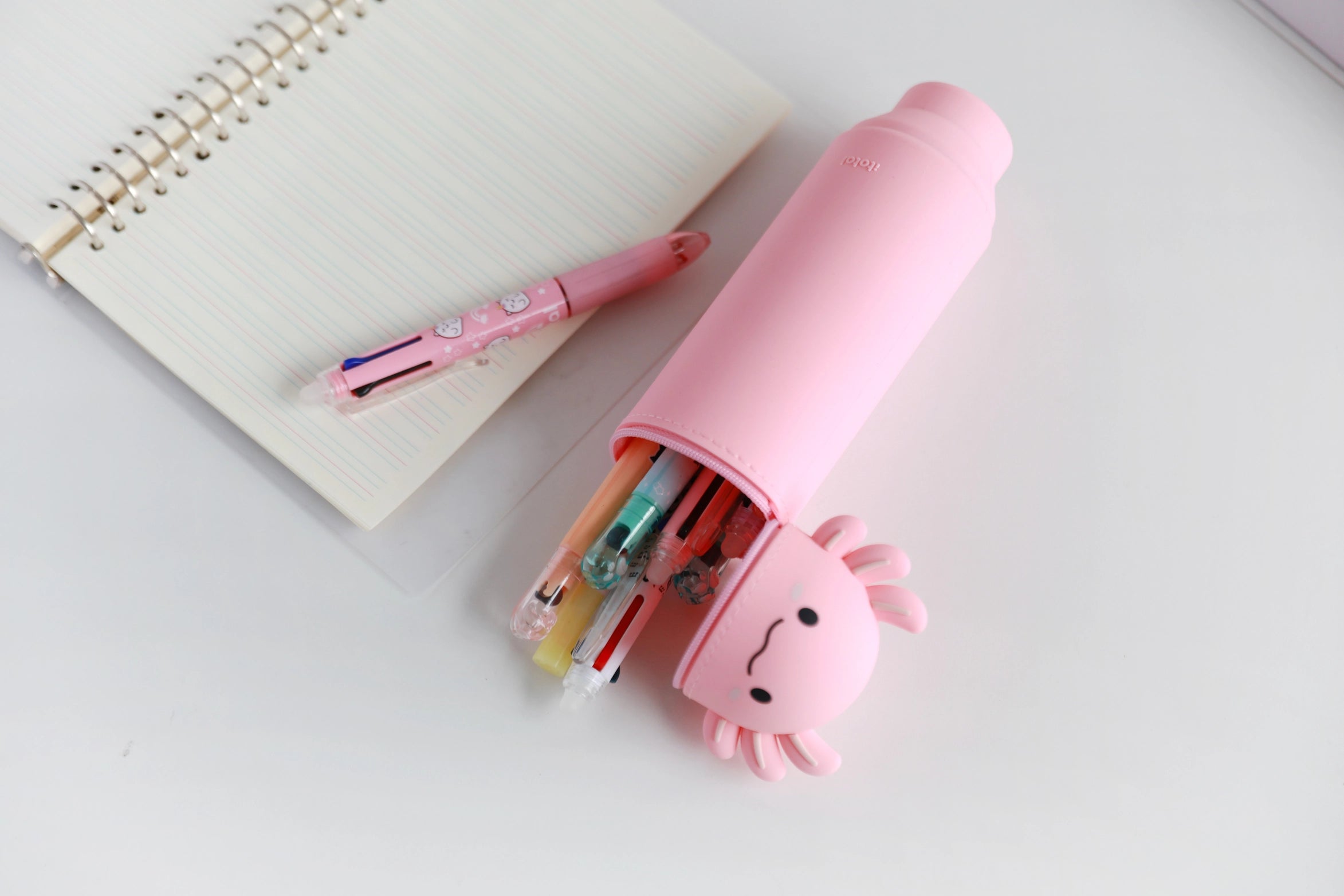 Trousse en silicone AXOLUTELY 4