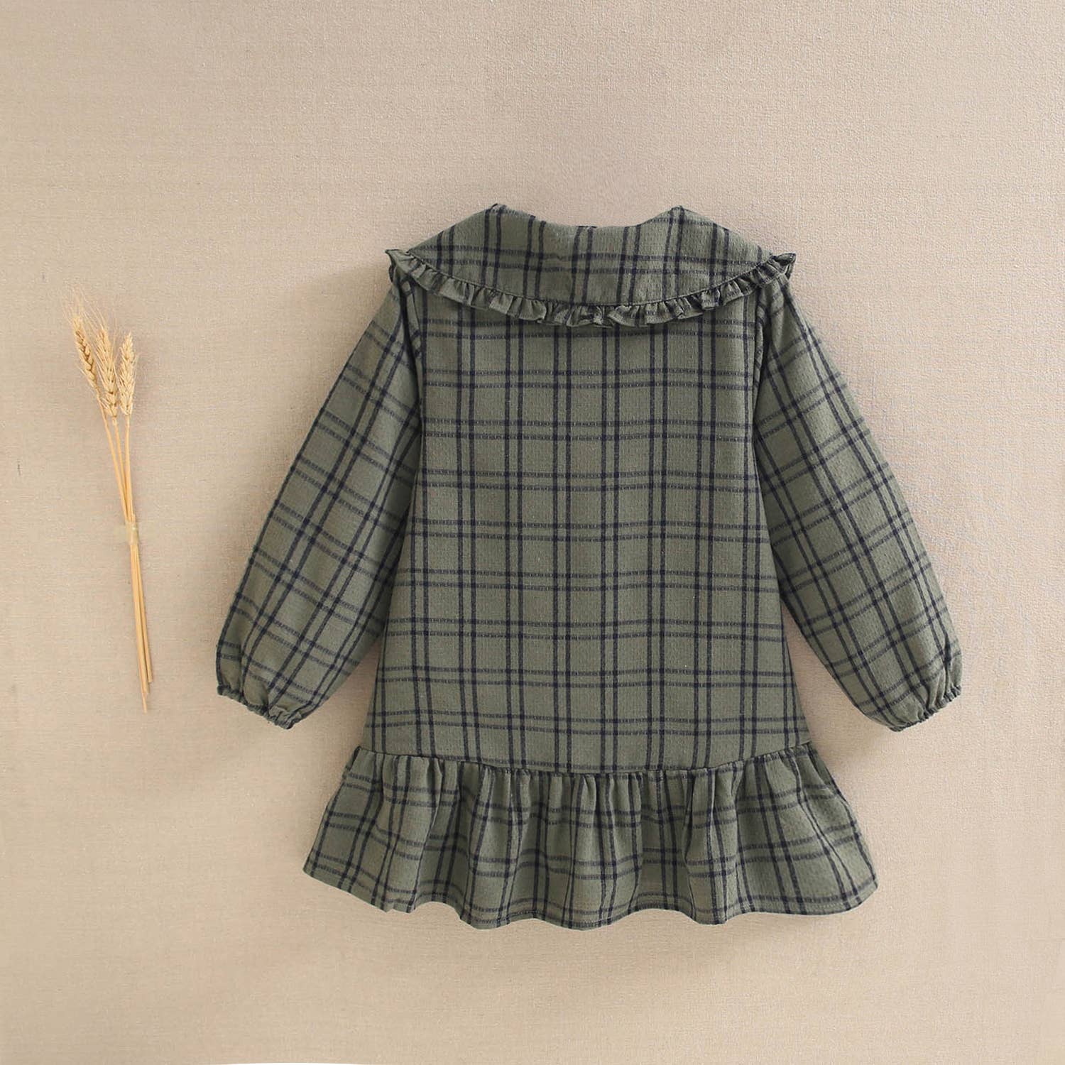 Robe à carreaux vert olive et bleu avec col Peter Pan 3